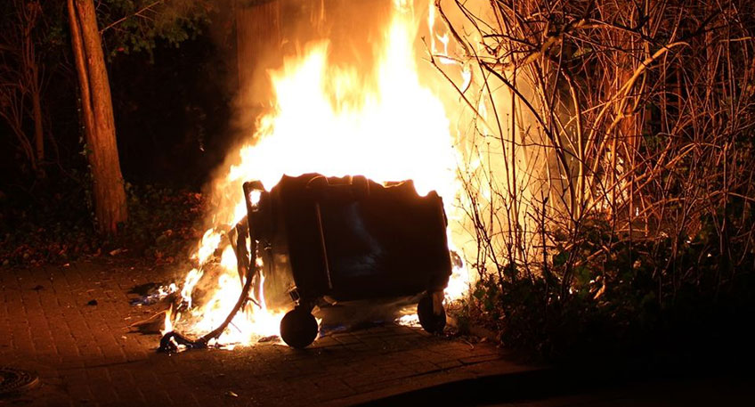 20220309 hallo luebbecke muelltonnenbrand